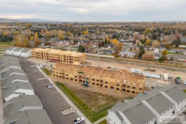 $282,000 | 796 East Sunnyside Road, Unit 101, Idaho Falls, ID 83404