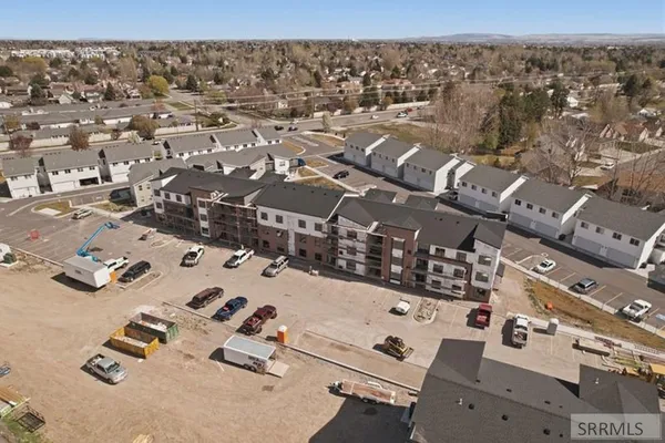 $282,000 | 796 East Sunnyside Road, Unit 101, Idaho Falls, ID 83404