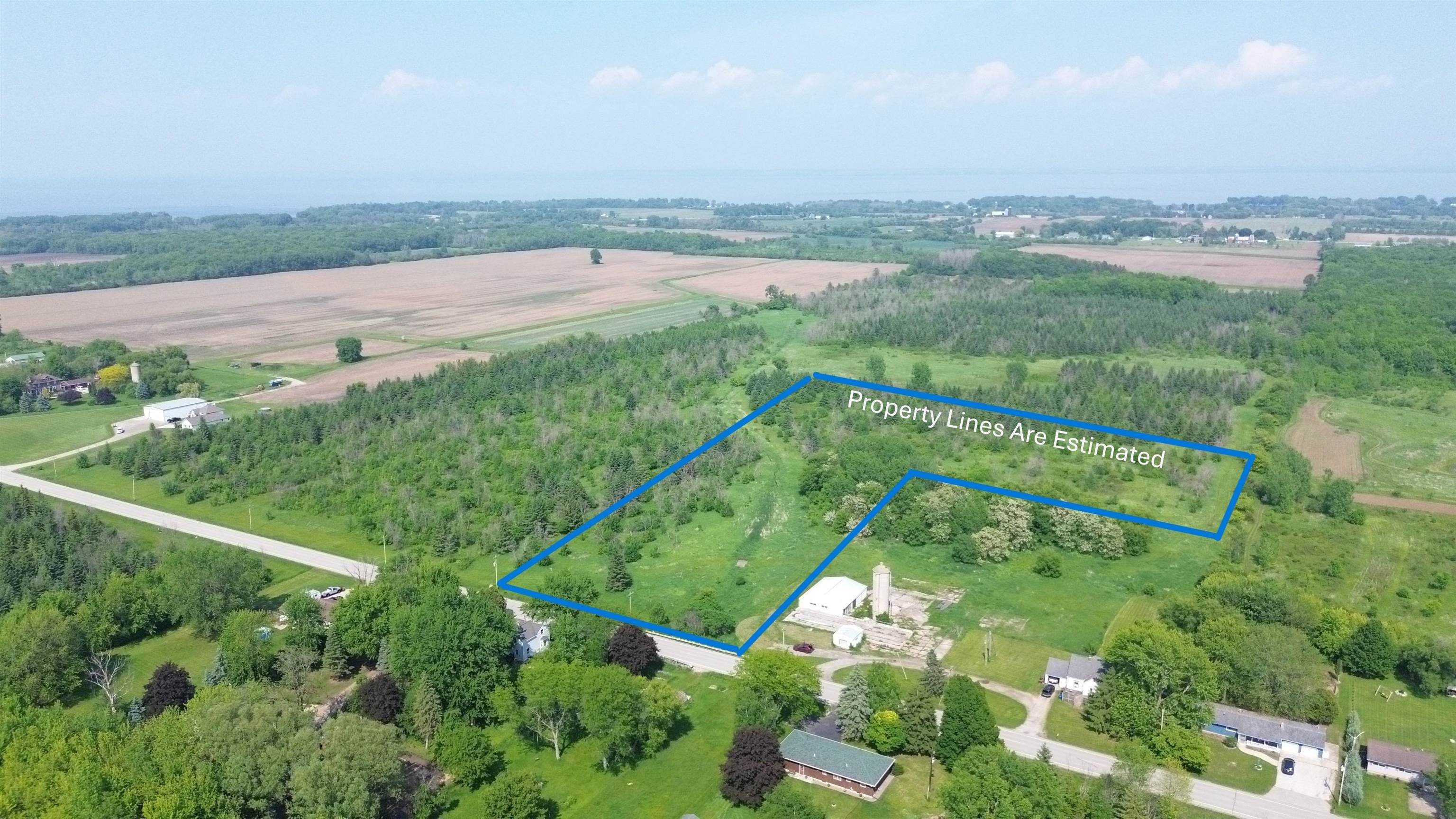 County Road, Unit A2 Oshkosh, WI 54902 - Photo 1 of 9