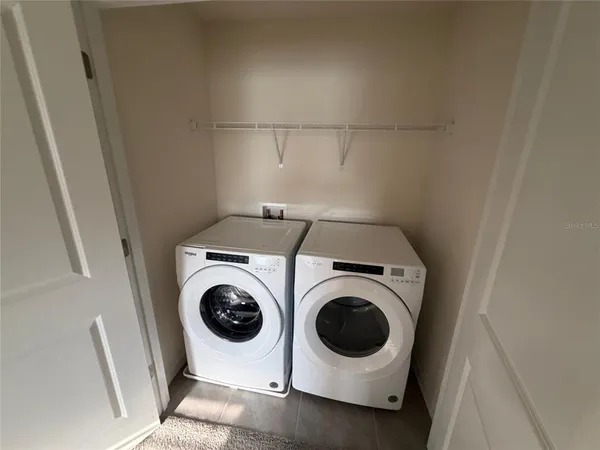 a view of empty room