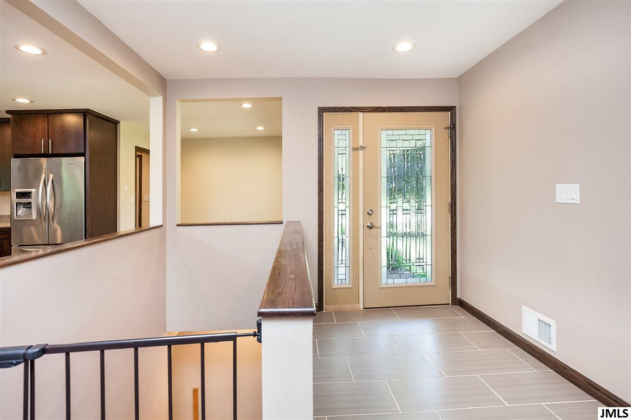 6975 Paddock Lane Jackson, MI 49201 - Photo 4 of 36 Photo 4