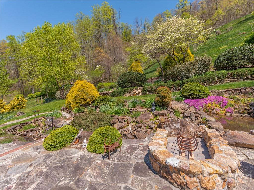 122 Jump Cove Road Weaverville, NC 28787 - Photo 35 of 48 a view of yard