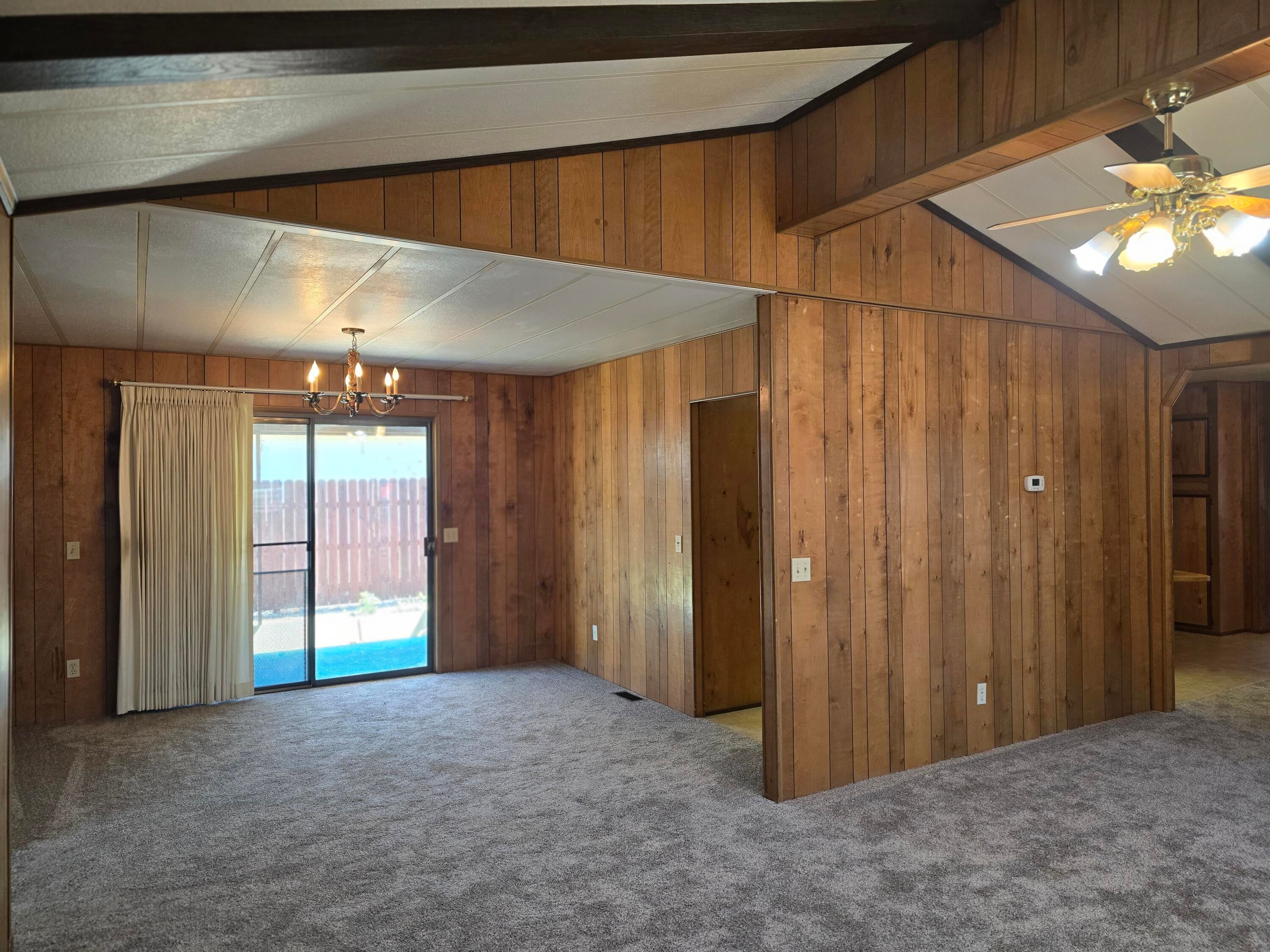 555 Freeman Road, Unit 188 Central Point, OR 97502 - Photo 6 of 26 20250617_121825