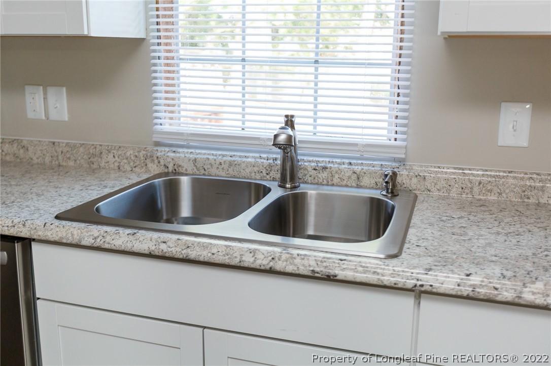 4939 Jefferson Walk Road Hope Mills, NC 28348 - Photo 8 of 25 Gallery Image 8