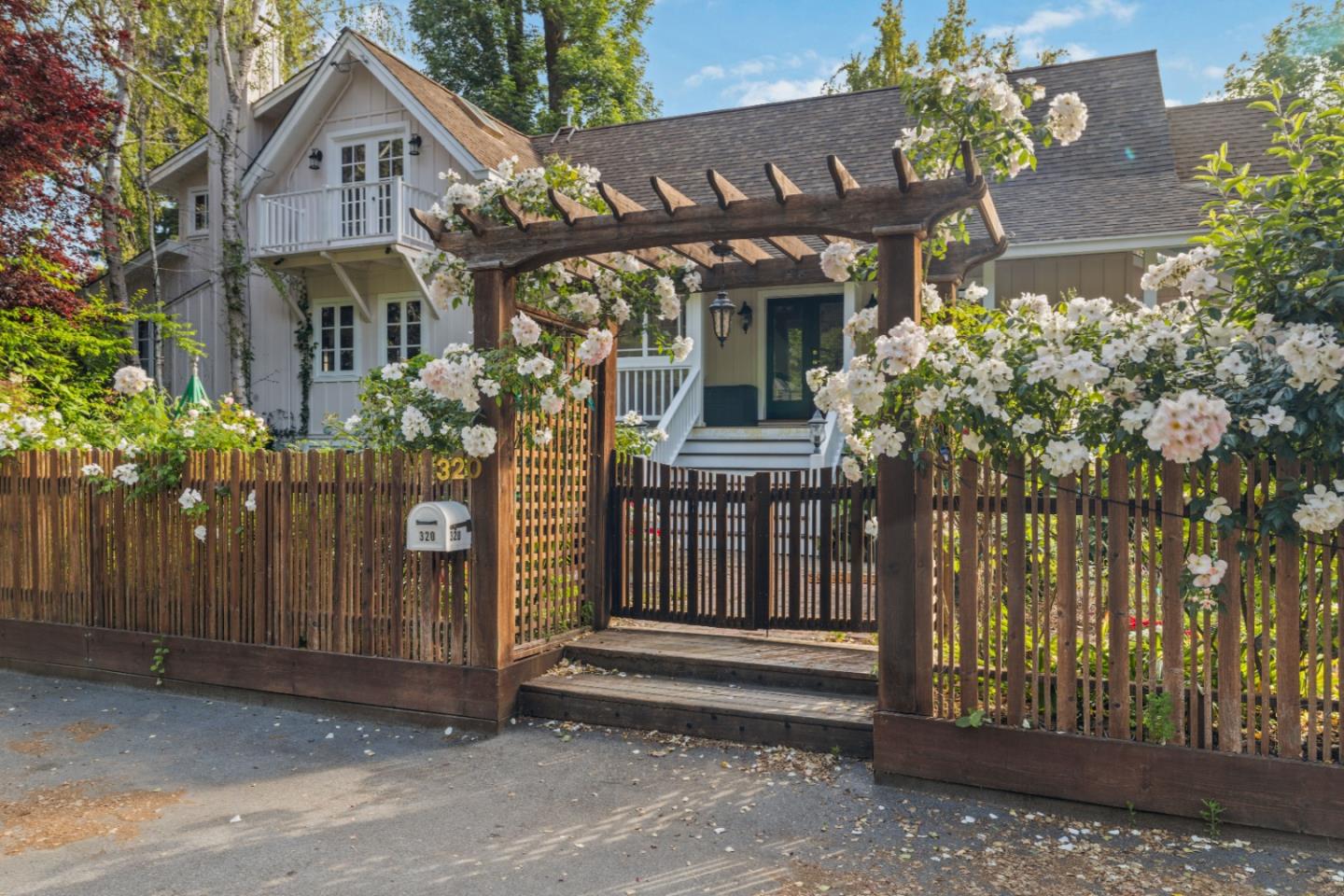 320 Riverside Avenue Ben Lomond, CA 95005 - Photo 3 of 97 Gallery Image 3