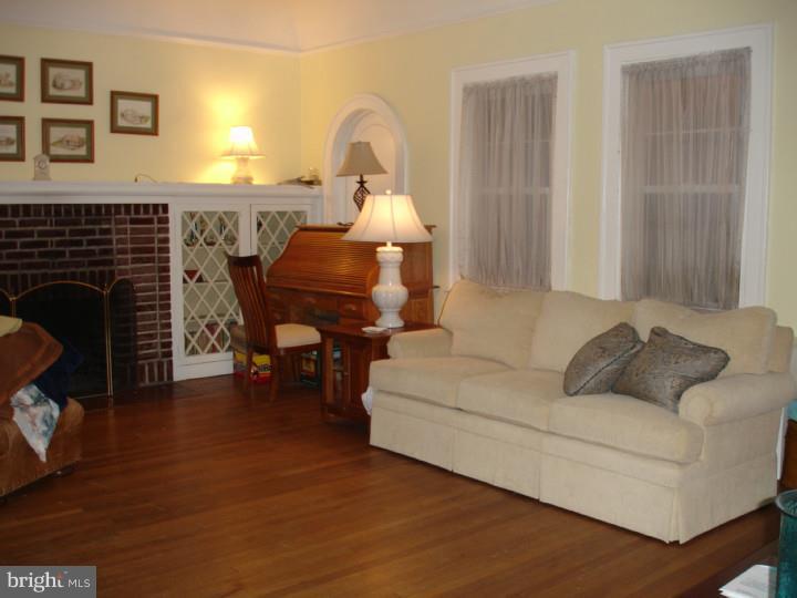 154 North Highland Road Springfield, PA 19064 - Photo 8 of 19