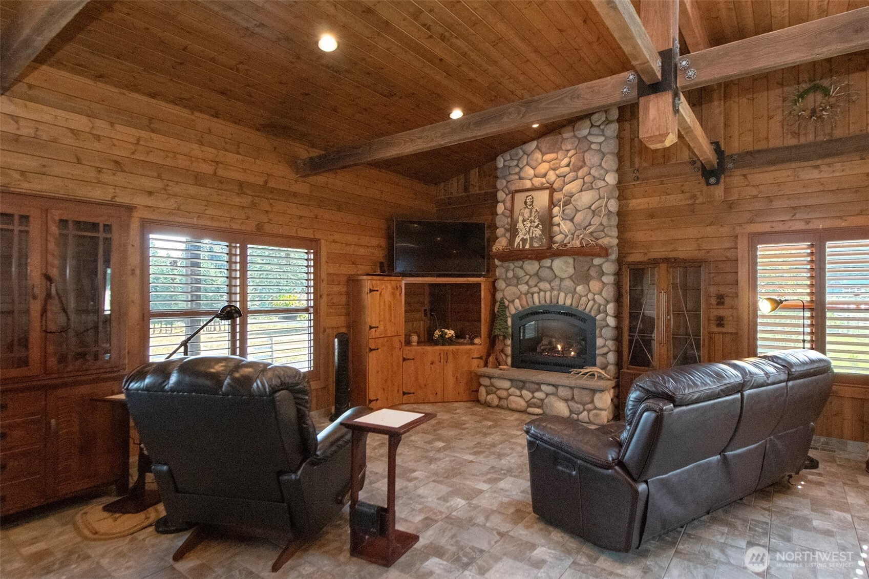 3634 Deer Park Road Port Angeles, WA 98362 - Photo 16 of 40