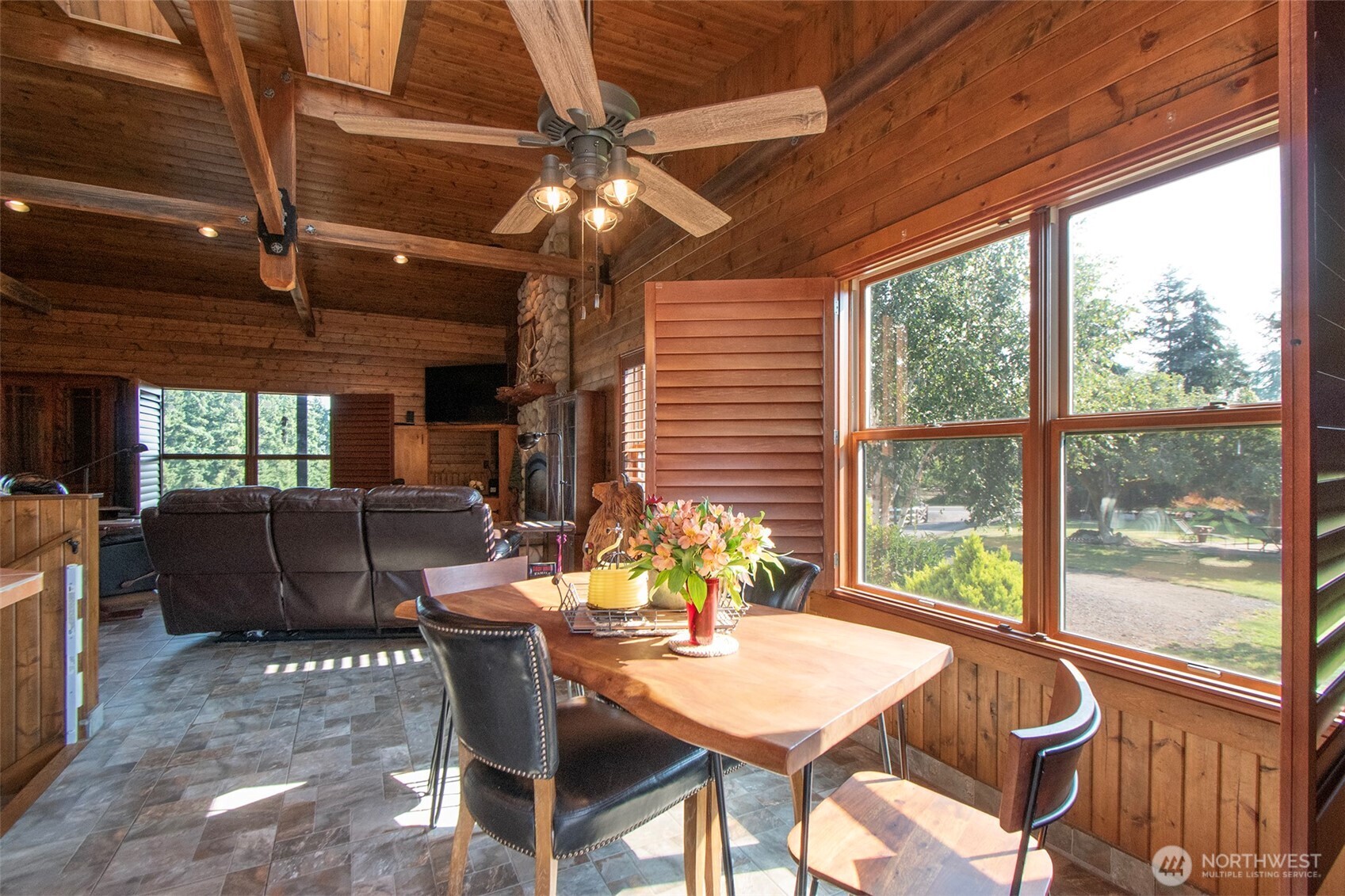 3634 Deer Park Road Port Angeles, WA 98362 - Photo 17 of 40