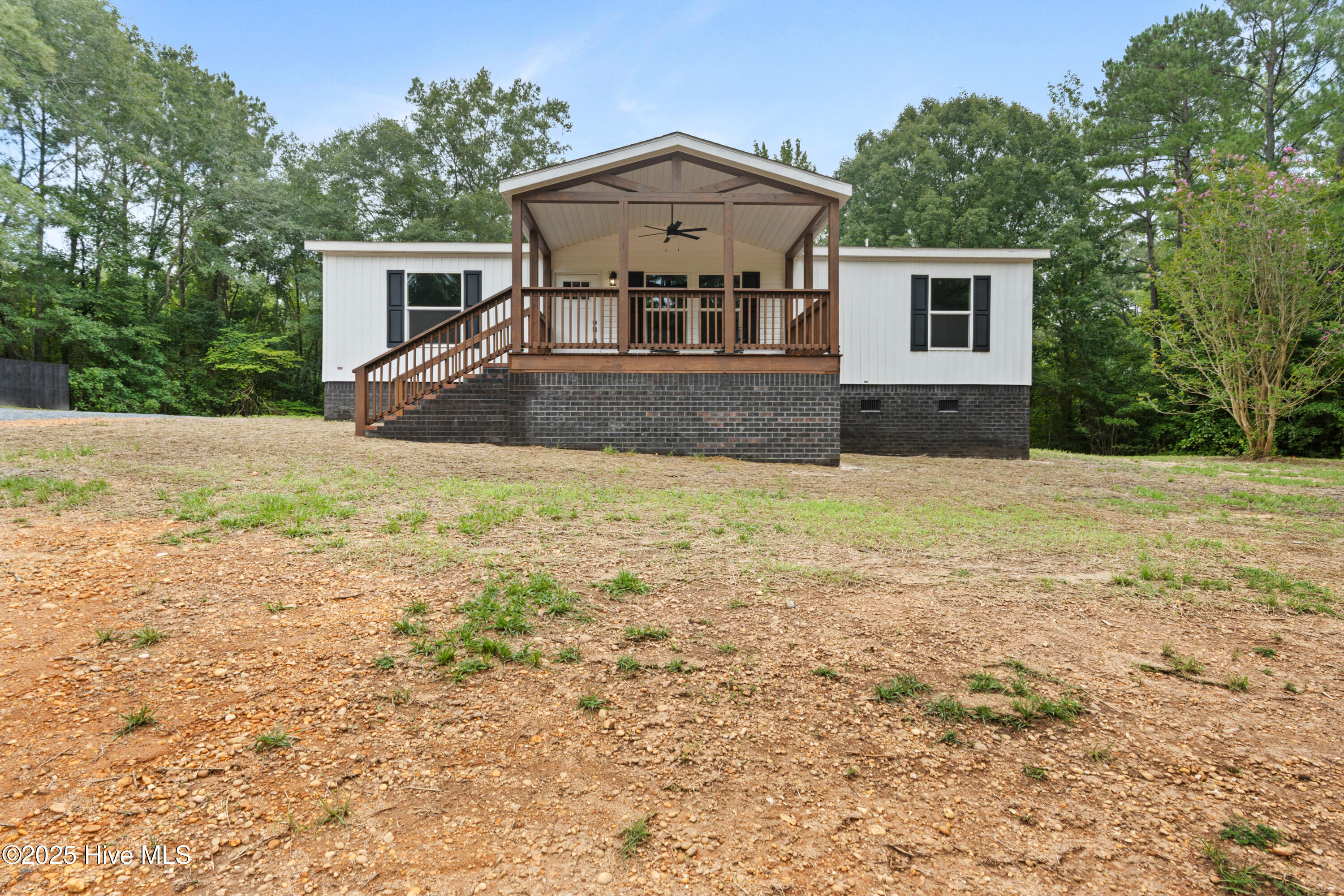 193 Osborne Road Rockingham, NC 28379 - Photo 4 of 43 A7406397(1)