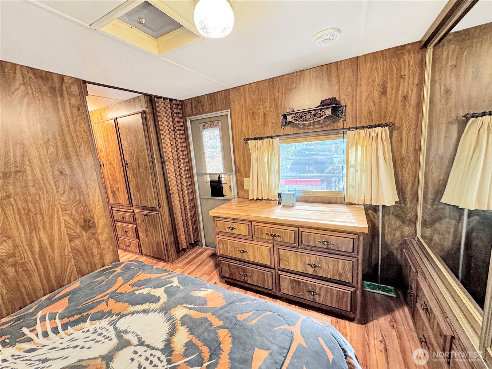 21 Drial Loop Maple Falls, WA 98266 - Photo 15 of 40