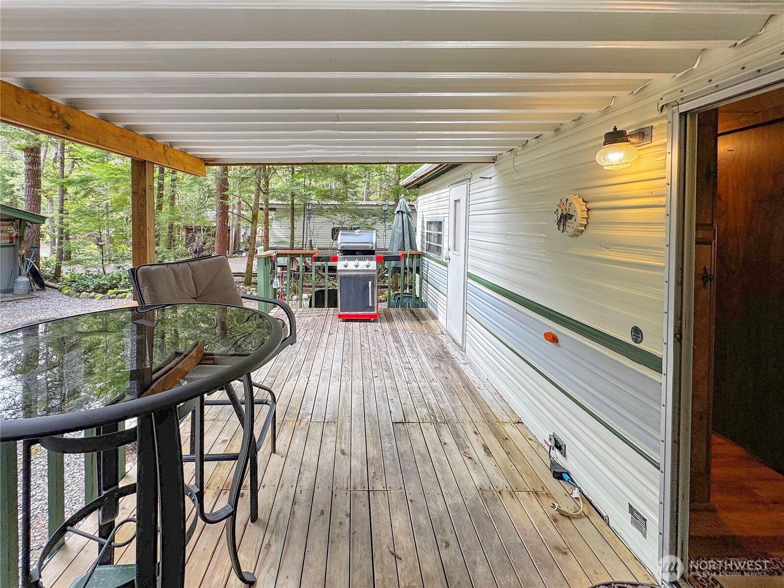 21 Drial Loop Maple Falls, WA 98266 - Photo 6 of 40