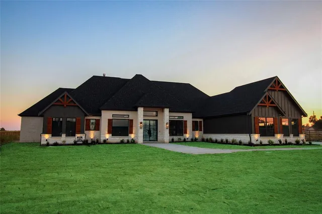 $849,900 | 1420 Fm 387, Waxahachie, TX 75165