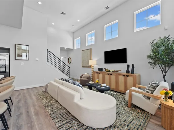 $509,990 | 9216 Washington Heights Street, Houston, TX 77063