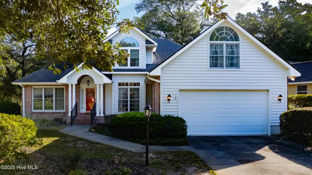 $507,500 | 514 Woods Court, Sunset Beach, NC 28468