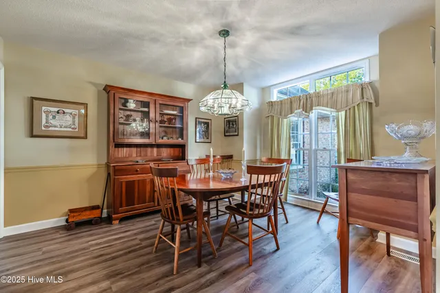 $507,500 | 514 Woods Court, Sunset Beach, NC 28468