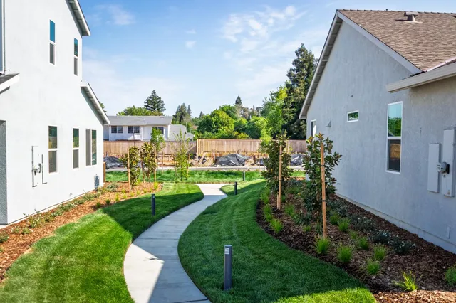 $492,900 | 4019 Porton Lane, Carmichael, CA 95608