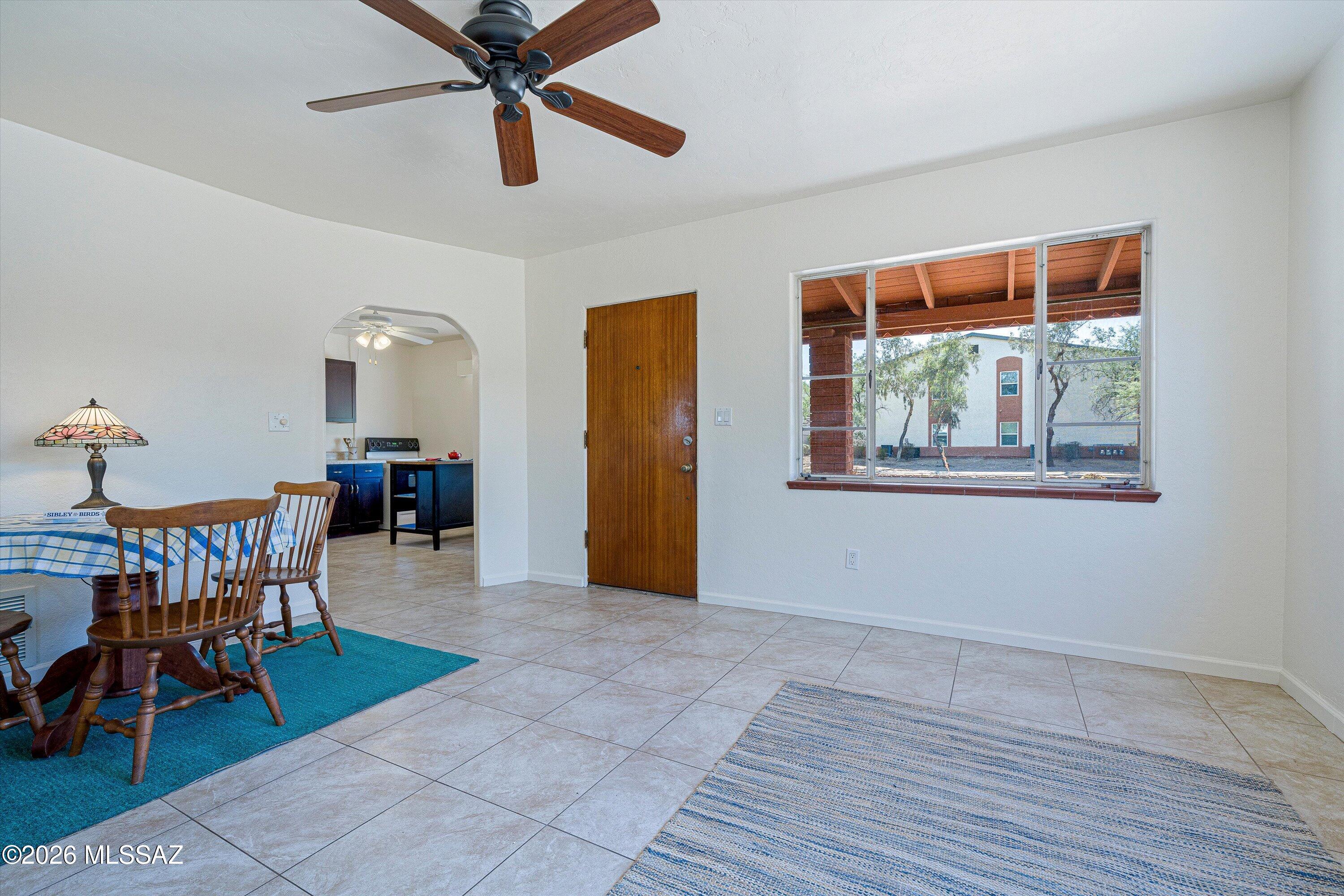 2451 North Richey Boulevard Tucson, AZ 85716 - Photo 3 of 24 Large, flexible living & kitchen spaces