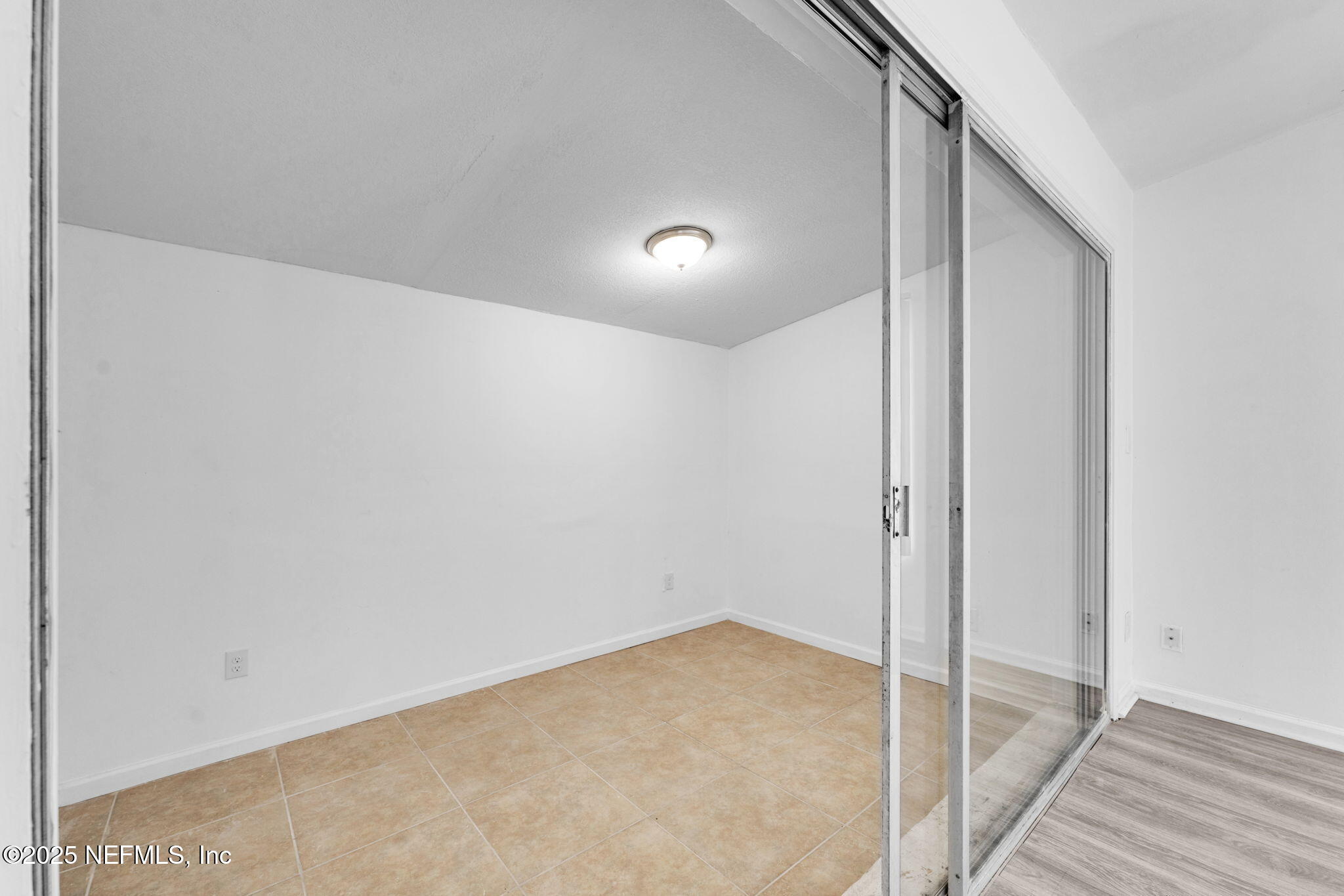 9155 Sibbald Road Jacksonville, FL 32208 - Photo 8 of 22 a view of room