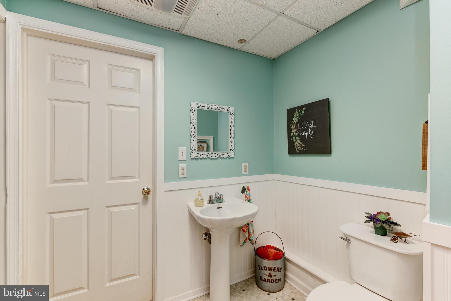 14 Indian Run Road Avondale, PA 19311 - Photo 15 of 35