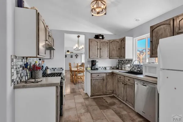 $365,000 | 8722 Rd KK, Manzanola, CO 81058