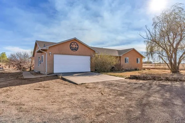 $365,000 | 8722 Rd KK, Manzanola, CO 81058