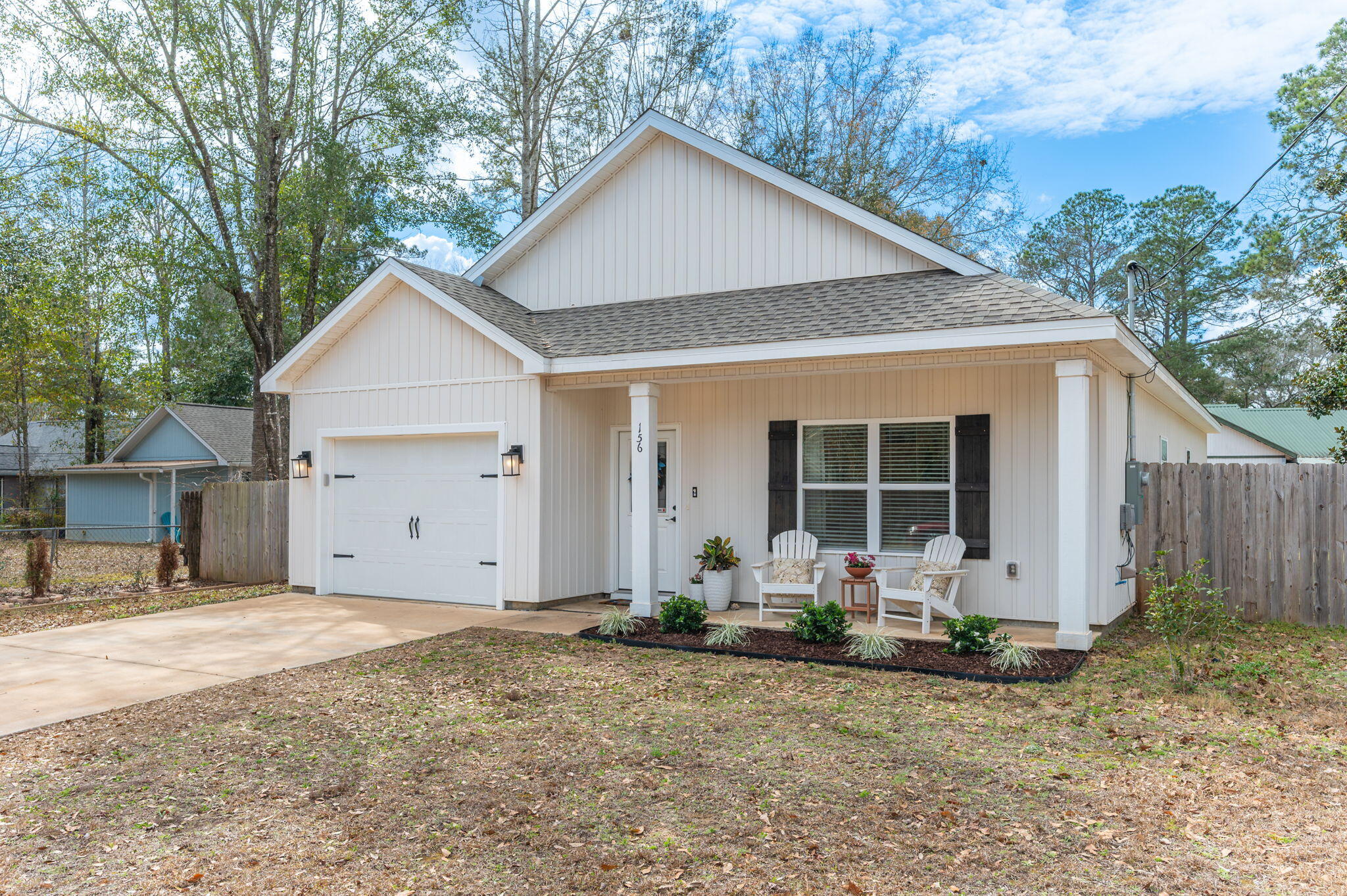 156 Oak Lane Crestview, FL 32536 - Photo 2 of 25 1-web-or-mls-156-oak-ln