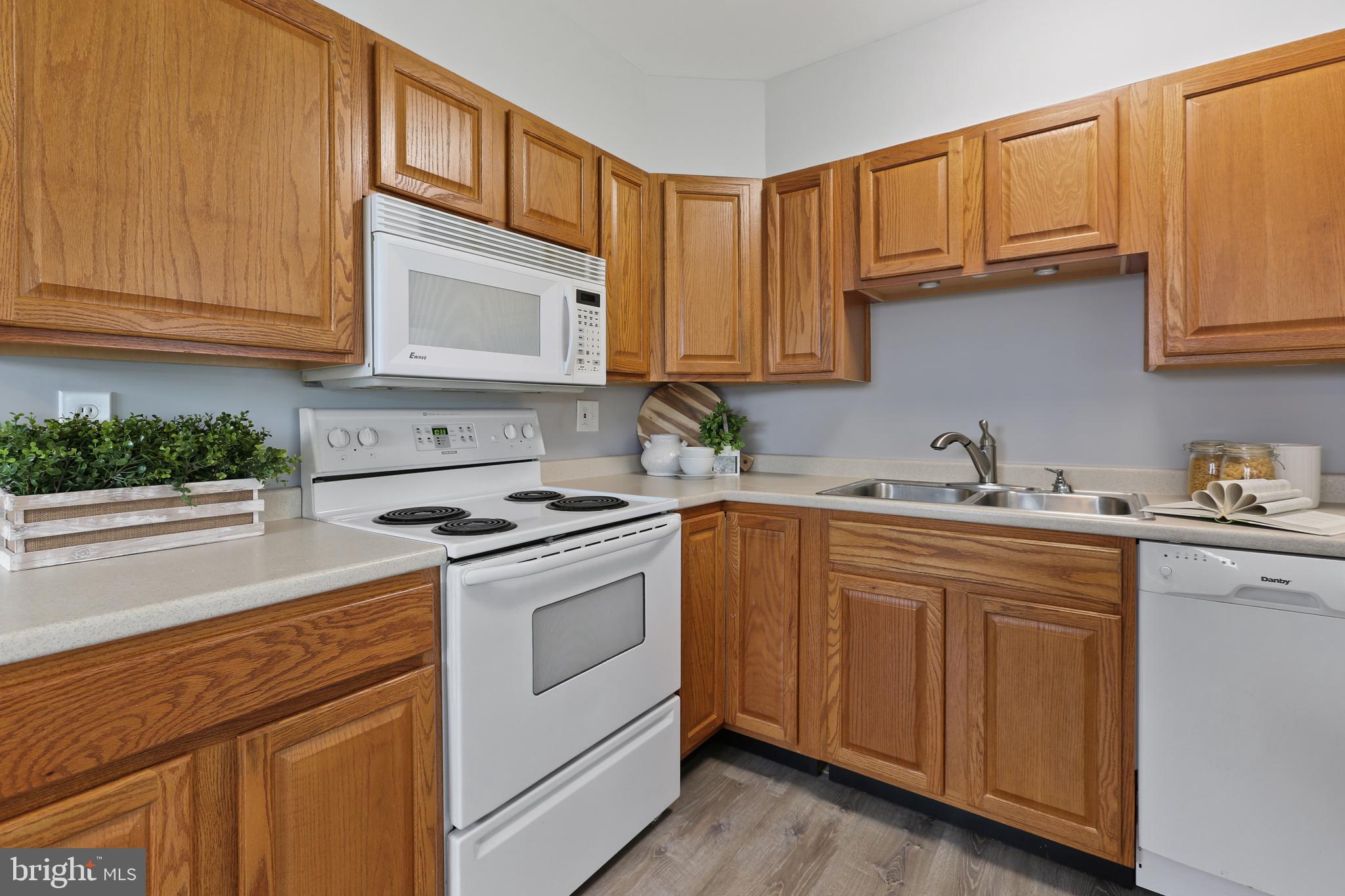 121 Bladen Road Essex, MD 21221 - Photo 12 of 33 Gallery Image 12