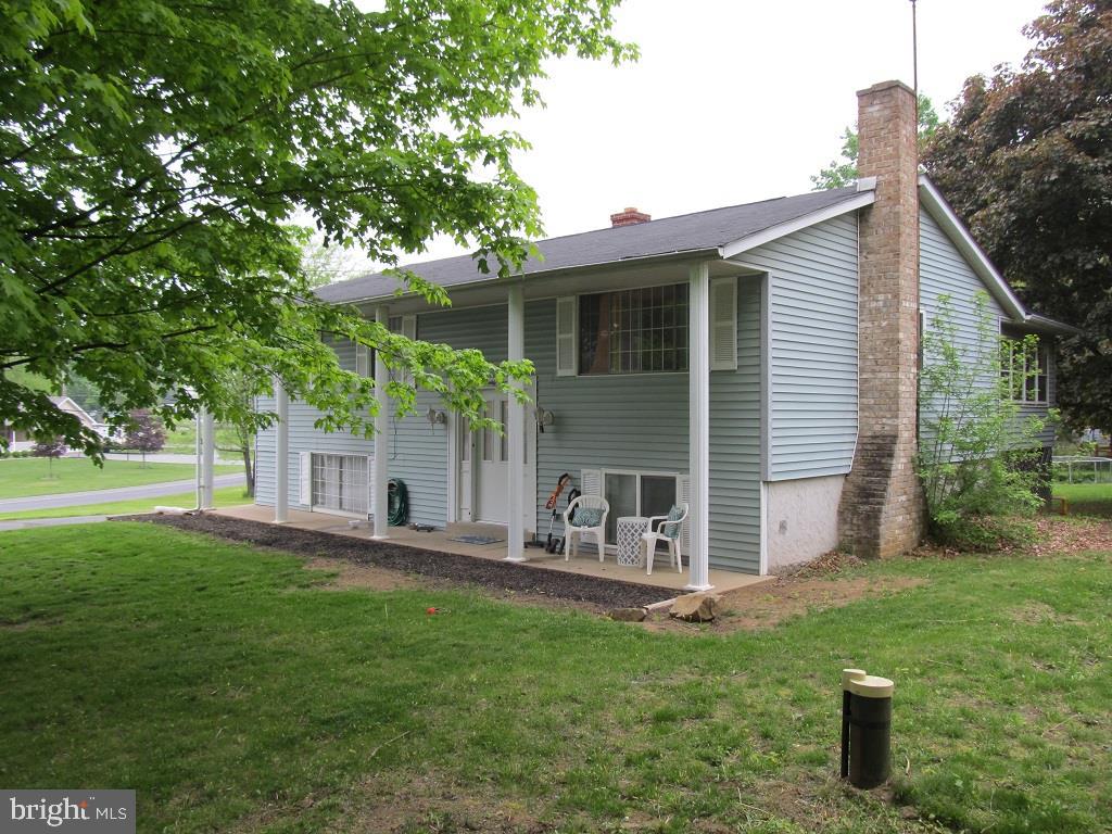 385 Montclair Road Gettysburg, PA 17325 - Photo 3 of 42 Gallery Image 3