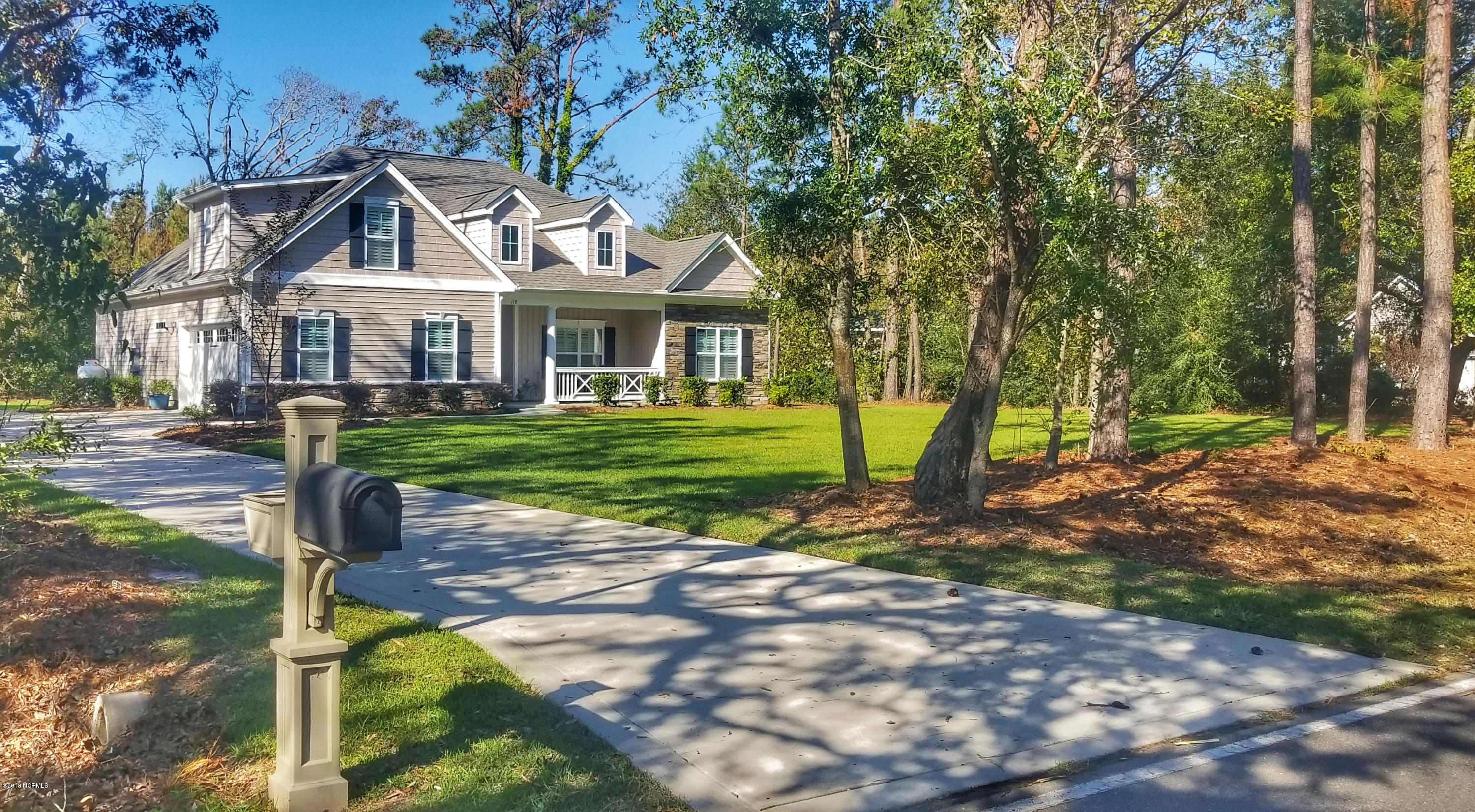 118 Olde Point Front