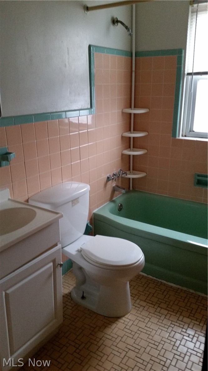 2649 Noble Road Cleveland Heights, OH 44121 - Photo 18 of 26