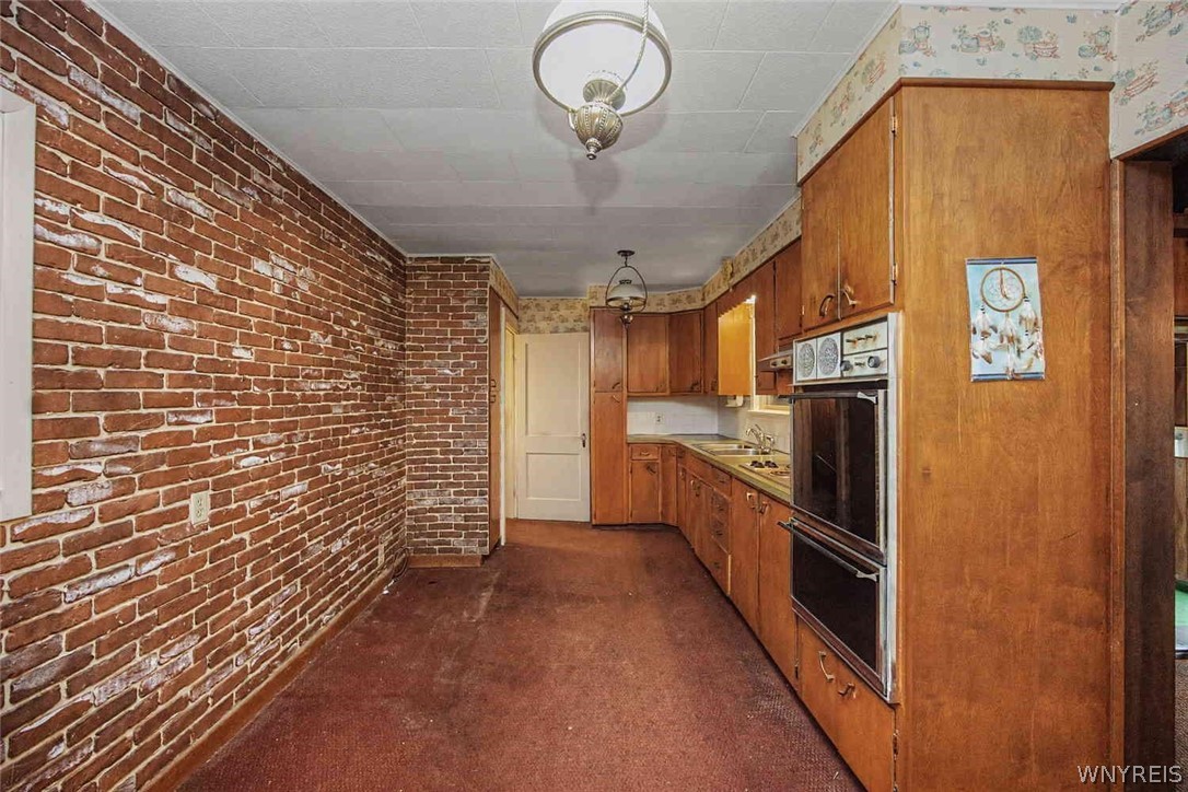 2020 Tuscarora Road Niagara, NY 14304 - Photo 36 of 50 kitchen