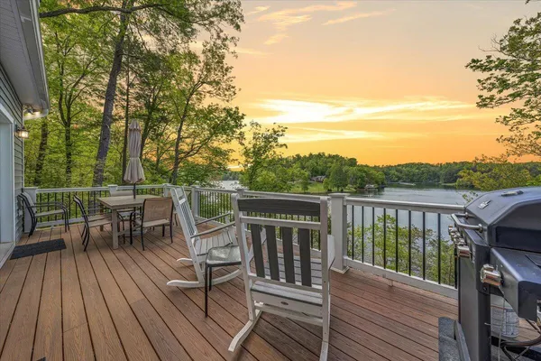 $1,725,000 | 1373 Thomason Lane, Goodview, VA 24095