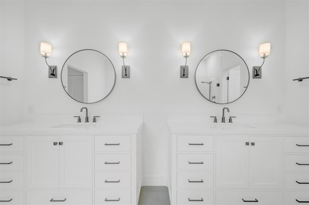 1002 Ashcroft Lane Justin, TX 76247 - Photo 15 of 29