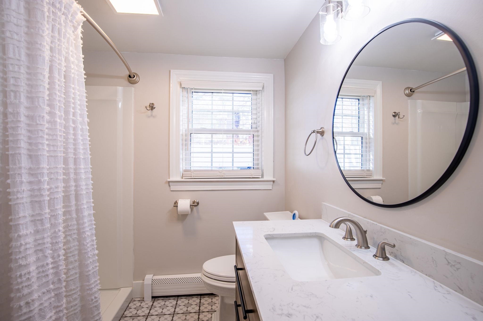 46 Richardson Street Rochester, NH 03867 - Photo 14 of 37