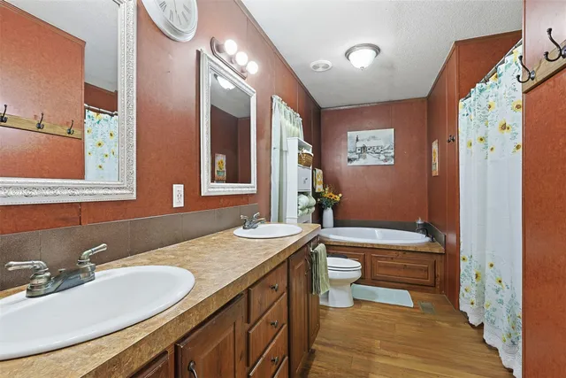 $350,000 | 595 Andrew Jackson Drive, Livingston, TX 77351