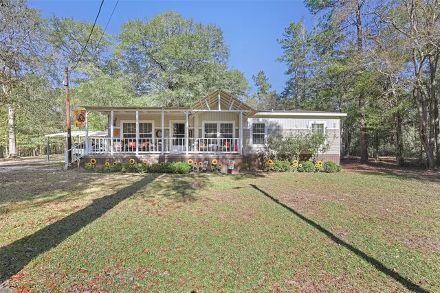 $350,000 | 595 Andrew Jackson Drive, Livingston, TX 77351