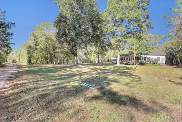 $350,000 | 595 Andrew Jackson Drive, Livingston, TX 77351