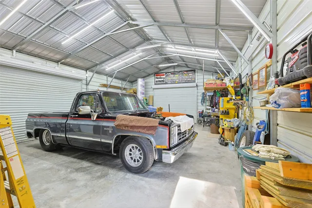 $350,000 | 595 Andrew Jackson Drive, Livingston, TX 77351