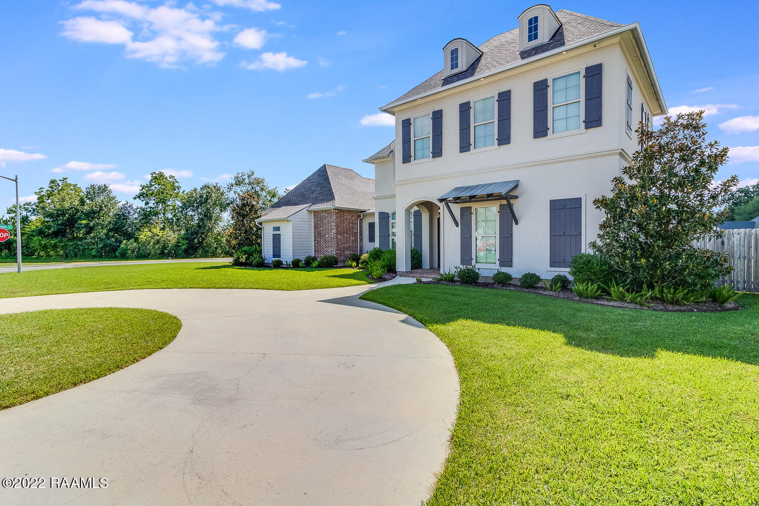 114 Rio Ridge Road Lafayette, LA 70508 - Photo 2 of 34 114 Rio Ridge-32