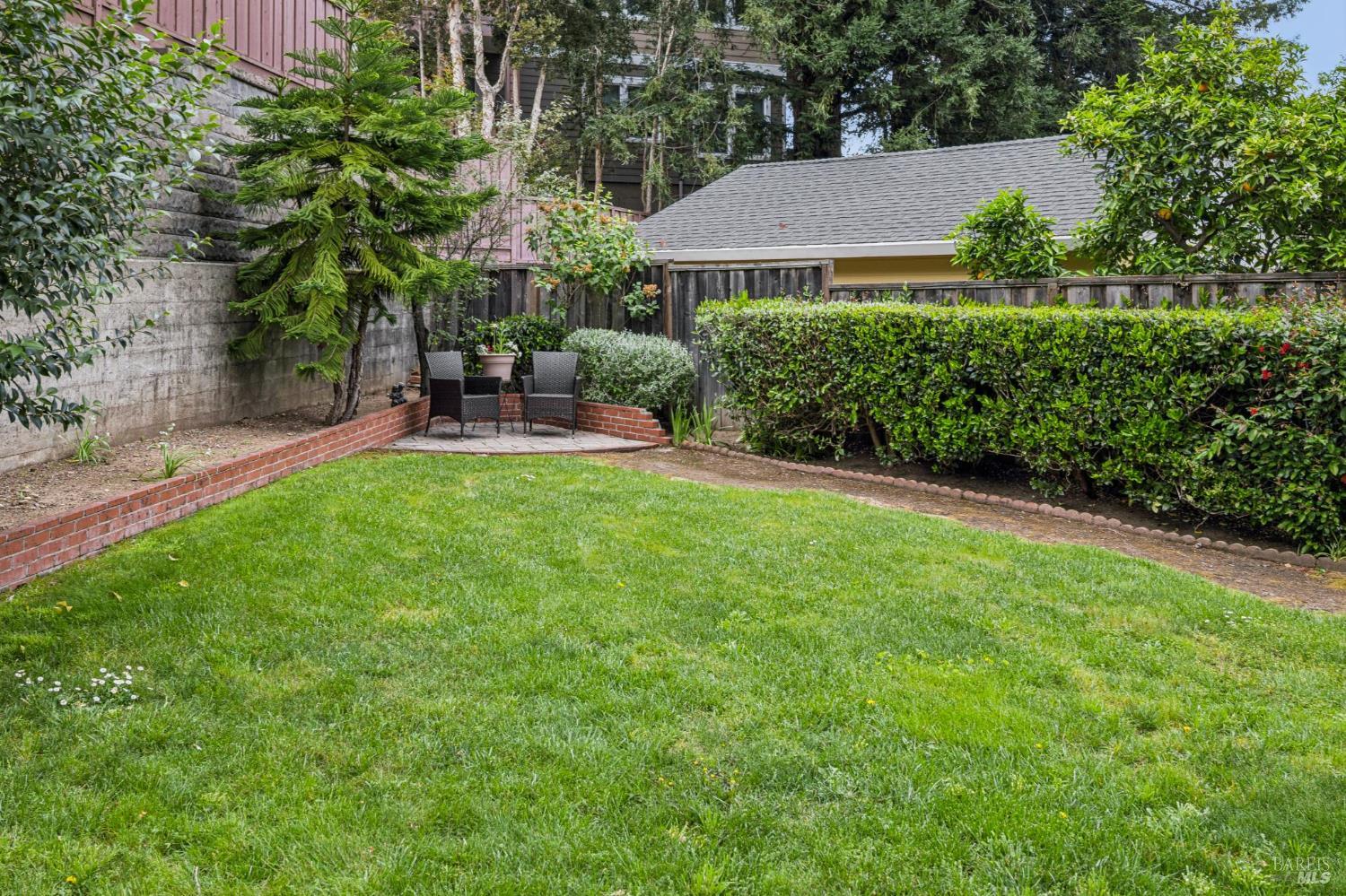 35 San Pablo Avenue San Rafael, CA 94903 - Photo 39 of 43 a view of a patio with table and chairs and potted plants