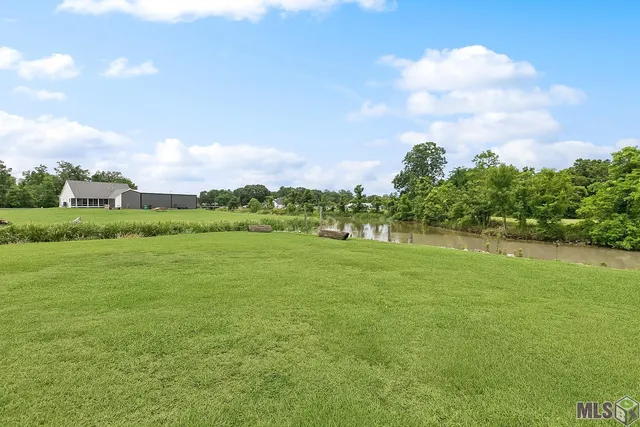 $650,000 | 11177 Toria Lane, St. Amant, LA 70774