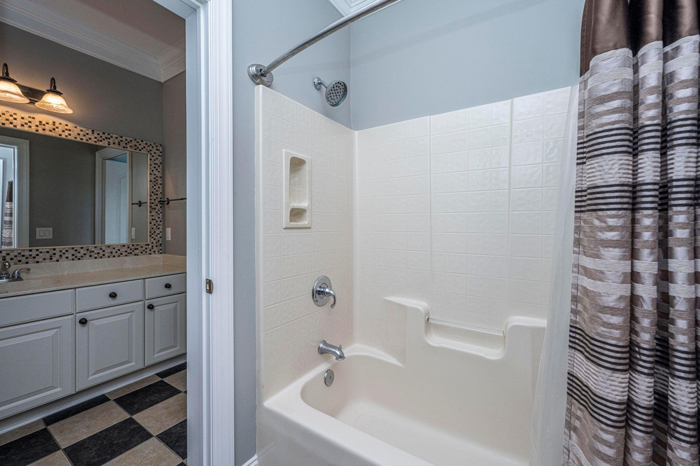 2012 Ashburton Way Mount Pleasant, SC 29466 - Photo 36 of 71 20210902133345543640000000-o