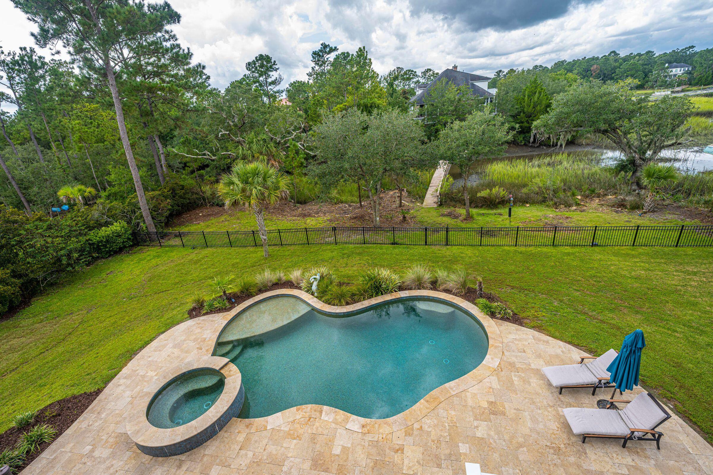 2012 Ashburton Way Mount Pleasant, SC 29466 - Photo 50 of 71 20210902133620358304000000-o