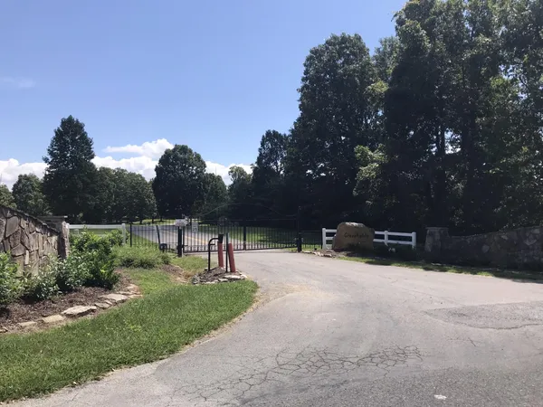 a view of a outdoor space
