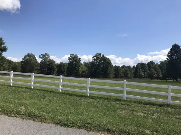 a view of outdoor space