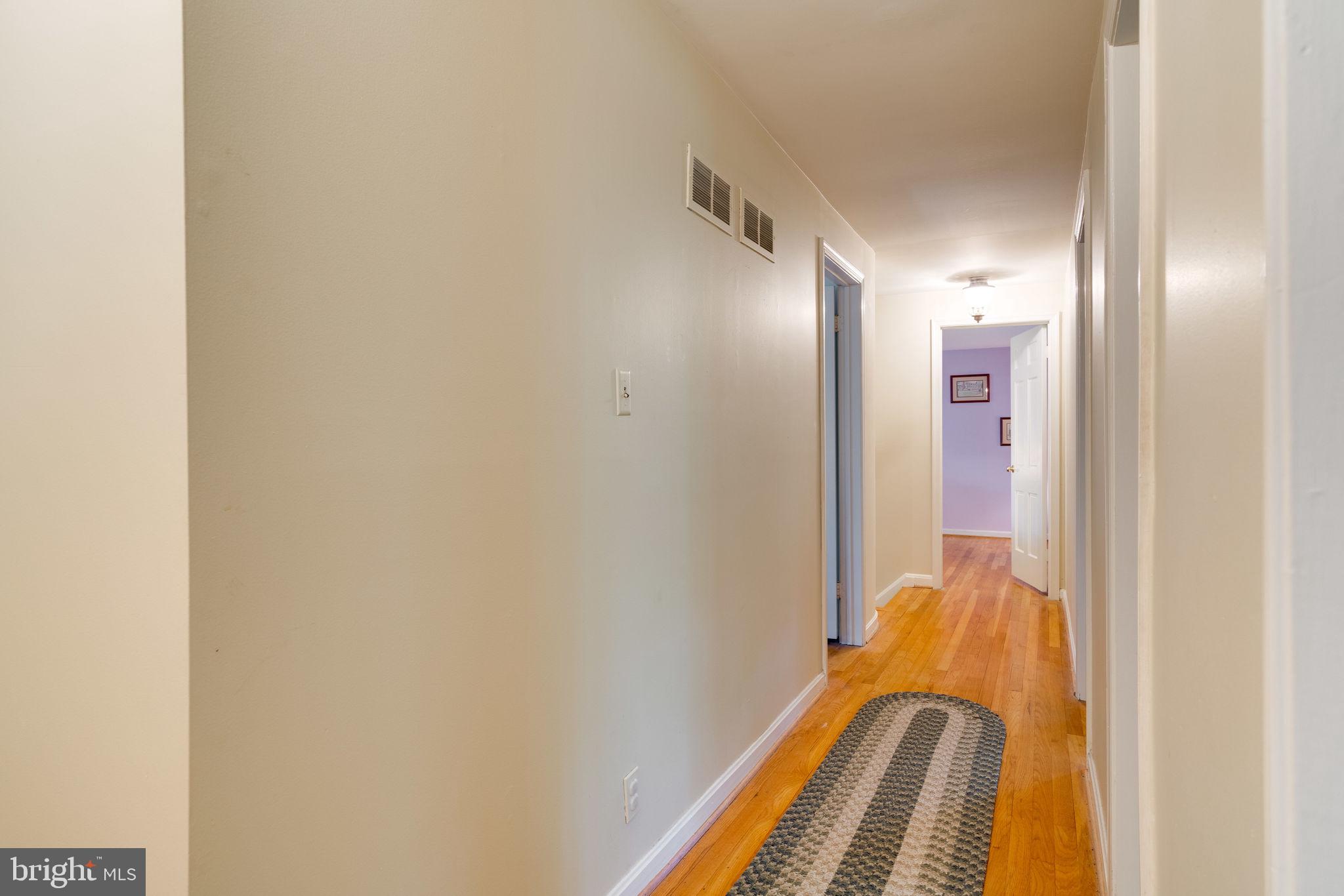 8120 Langbrook Road Springfield, VA 22152 - Photo 38 of 68 Gallery Image 38