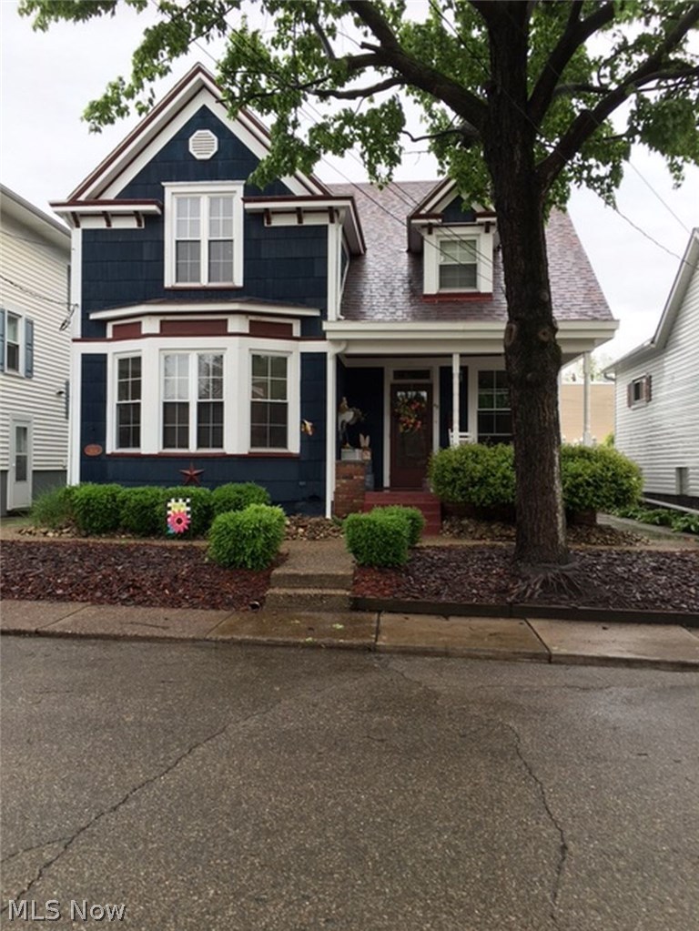 65 15th Street Wellsburg, WV 26070 - Photo 1 of 35