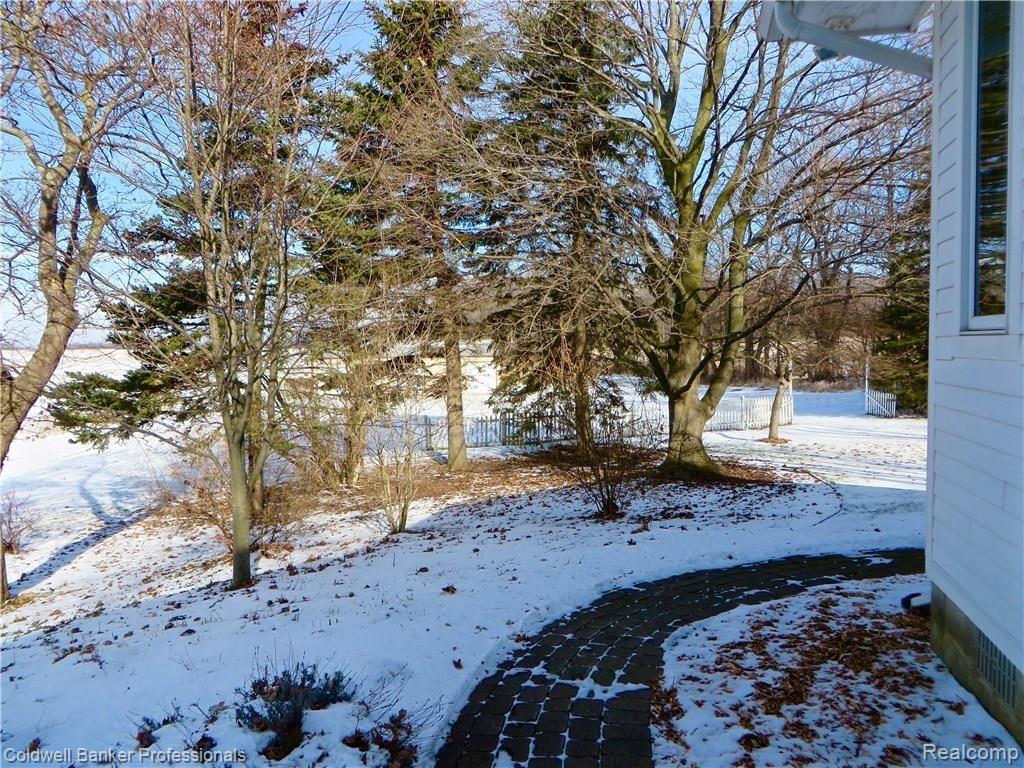 56050 Eight Mile Road Northville, MI 48167 - Photo 27 of 30 IMG_3568.jpg