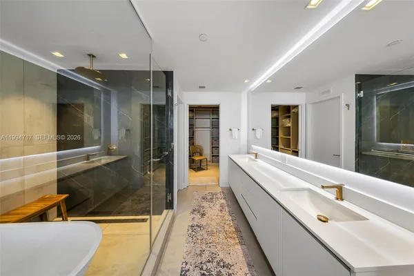 $25,000 | 700 Northeast 24th Street, Unit 1507, Miami, FL 33137