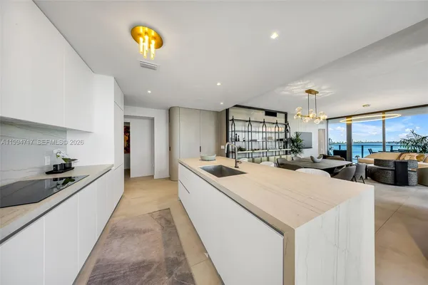 $25,000 | 700 Northeast 24th Street, Unit 1507, Miami, FL 33137